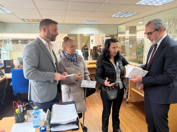 Imaxe da nova:A Xunta abre un novo espazo de información ao consumidor no hall do edificio da Xunta en Monelos