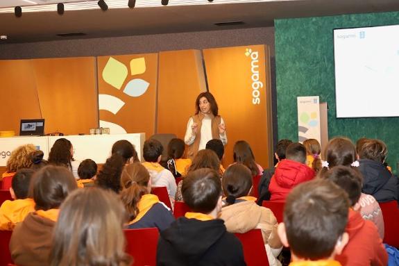 Imaxe da nova:A Xunta salienta o papel dos máis novos como embaixadores da correcta xestión dos residuos