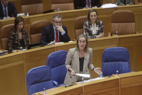 Imagen de la noticia:Ethel Vázquez anuncia una nueva línea de autobús a primera hora de la mañana entre O Morrazo y los hospitales de Vigo, con v...