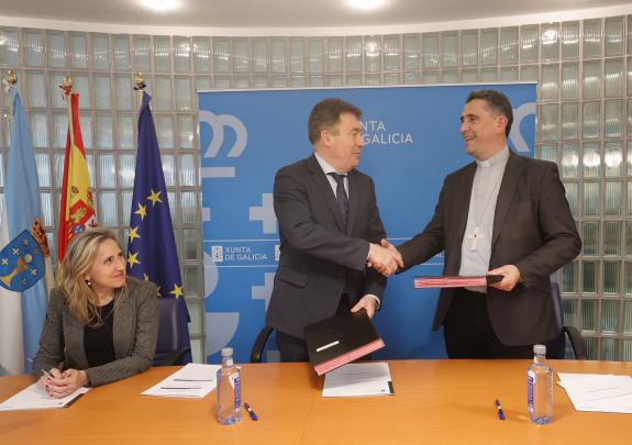 Imagen de la noticia:La Xunta invertirá más de 750.000 € en la restauración de la Concatedral de San Xiao y la iglesia das Dores