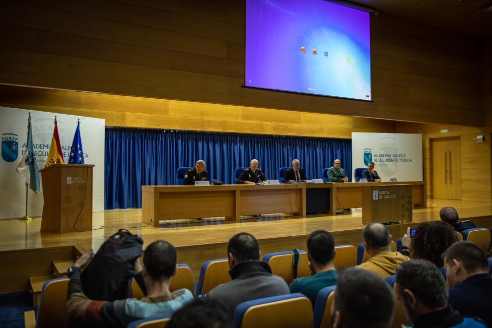 Imaxe 3 de 3 asociada á nova