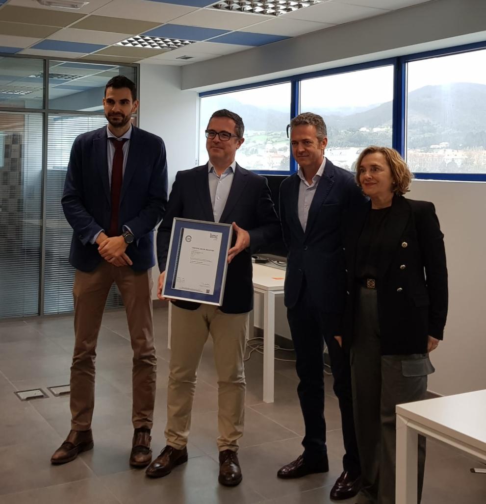 Imaxe 1 de 2 asociada á nova