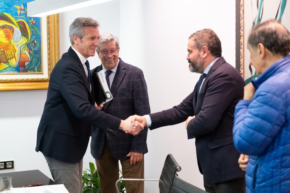 Imaxe 1 de 2 asociada á nova