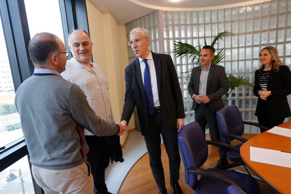 Imaxe 2 de 3 asociada á nova