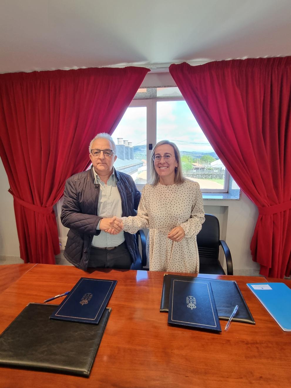 Imaxe 3 de 3 asociada á nova