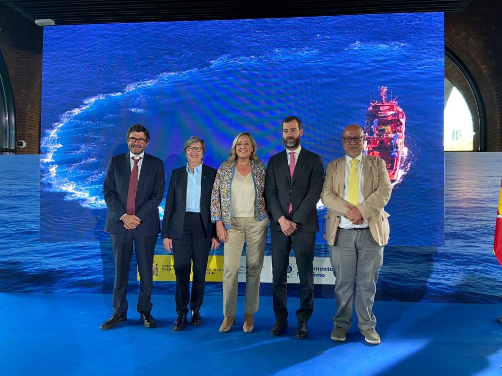 Imaxe 2 de 2 asociada á nova