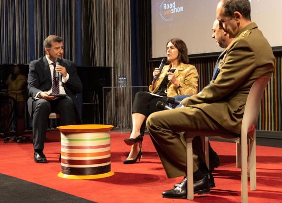 Imaxe da nova:A Xunta convida á industria española a aproveitar o potencial de coñecemento das pemes e centros do Polo aeroespacial de Galicia pa...