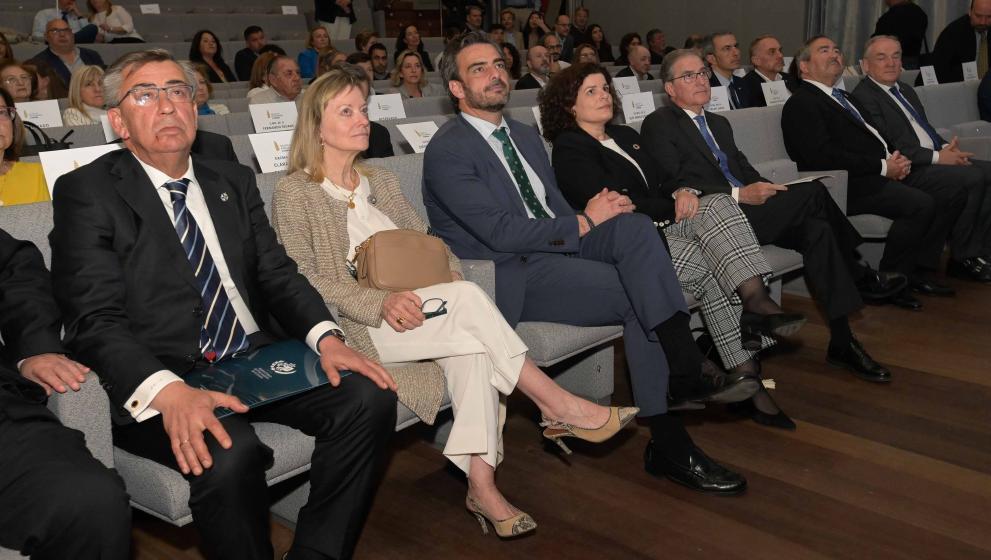 Imaxe 3 de 3 asociada á nova