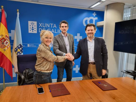 Imaxe da nova:Miranda asina un acordo de colaboración coa Asociación Rioplatenses de Lugo para reforzar a atención aos galegos retornados nesta p...
