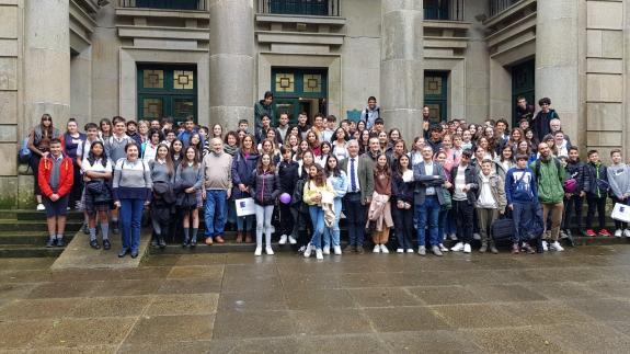 Imagen de la noticia:Alrededor de 1600 estudiantes de secundaria participan en la XXXI edición del Rally Matemático sen Fronteiras apoyado por la...