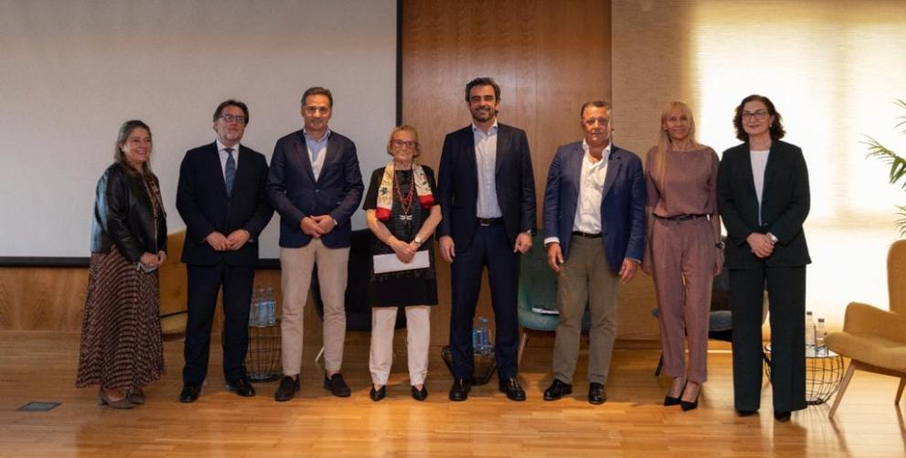 Imaxe 2 de 2 asociada á nova