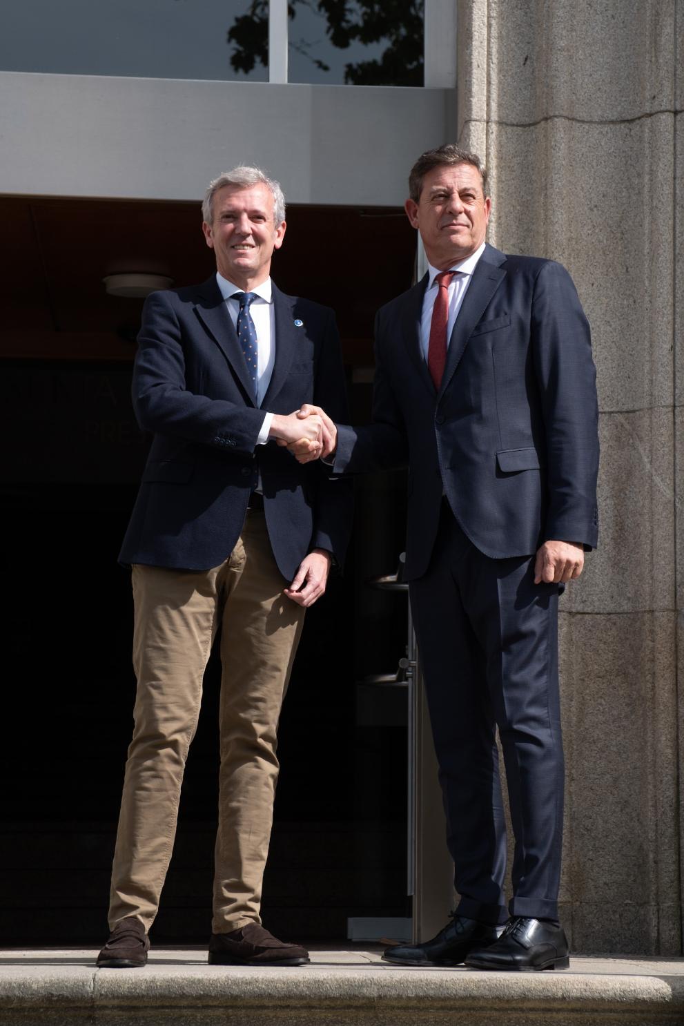 Imaxe 2 de 9 asociada á nova