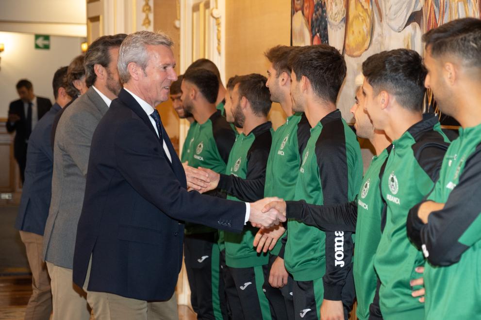 Imaxe 4 de 6 asociada á nova