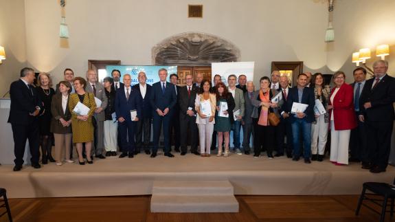 Imaxe da nova:Rueda eloxia o papel dos colexiados na elaboración e tramitación do regulamento legal dos profesionais en Galicia