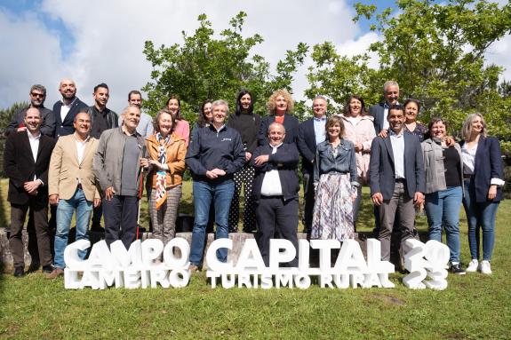 Imaxe da nova:Rueda anuncia que en xullo se lanzará o Bono Xove Xacobeo, con descontos en establecementos turísticos para a mocidade que faga o C...