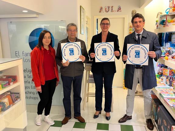 Imaxe da nova:Arias informa en Lugo do Bono Activa Comercio, que estará dispoñible para a súa descarga a partir do vindeiro luns
