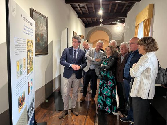 Imaxe da nova:A Xunta e Galaxia inauguran en Lourenzá a exposición ao redor das Letras Galegas 