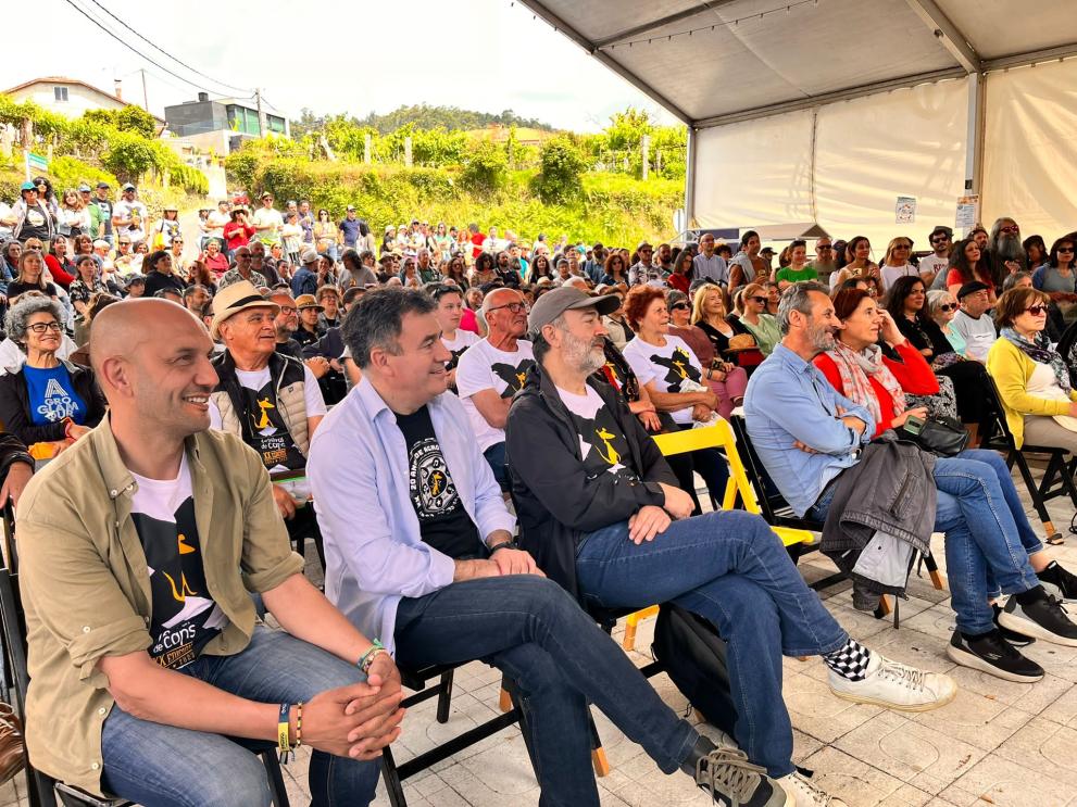 Imaxe 1 de 3 asociada á nova