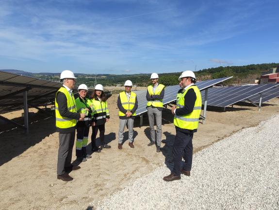 Imagen de la noticia:La Xunta destaca el compromiso de Magnesitas de Rubián con la eficiencia energética y la sostenibilidad