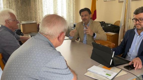 Imagen de la noticia:Miranda agradece a labor del Centro gallego de Núremberg en pro de la colectividad residente en esta ciudad alemana