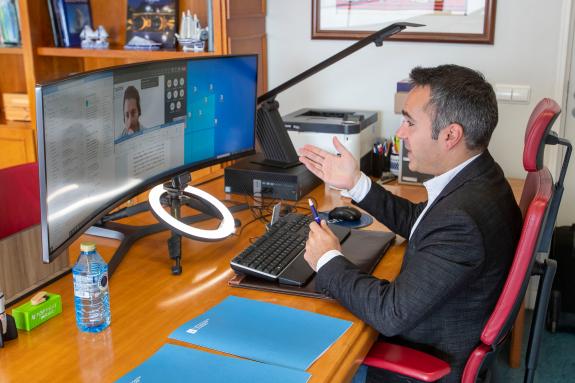 Imagen de la noticia:La Xunta avanza una nueva convocatoria de las ayudas a la digitalización industria 4.0 para impulsar la competitividad del t...