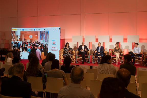 Imaxe da nova:Conde pon de relevo o papel dos ‘makers’ na transformación dixital e sustentable de Galicia