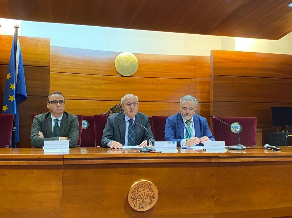 Imaxe 2 de 2 asociada á nova
