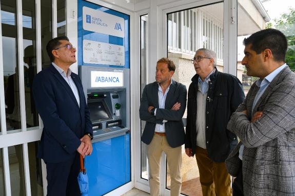 Imagen de la noticia:El 99 % de los ayuntamientos gallegos tendrán acceso a servicios financieros