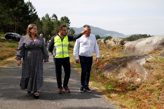 Imaxe da nova:La Xunta gestionará directamente la biomasa cerca de las viviendas en siete ayuntamientos piloto que cuentan con casi 2.500 ha en f...