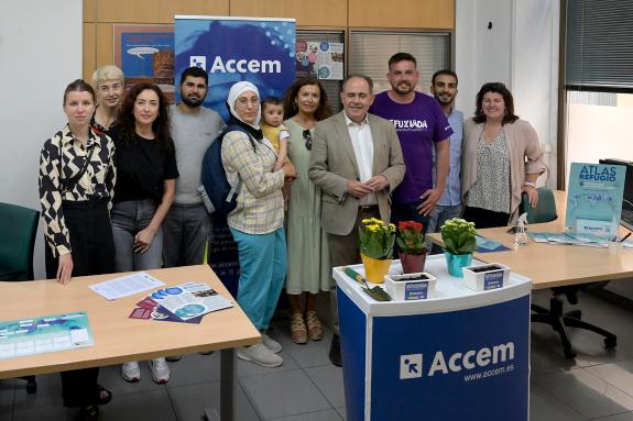 Imagen de la noticia:La Xunta conmemora el Día Mundial de las Personas Refugiadas con Accem y con el resto de entidades que trabajan en Galicia e...