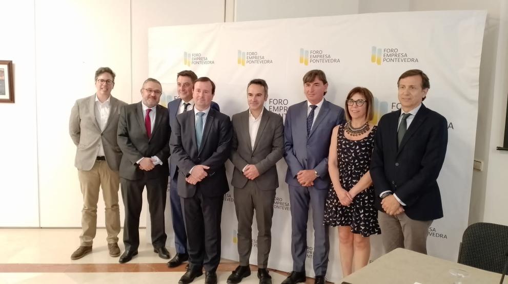 Imaxe 1 de 2 asociada á nova