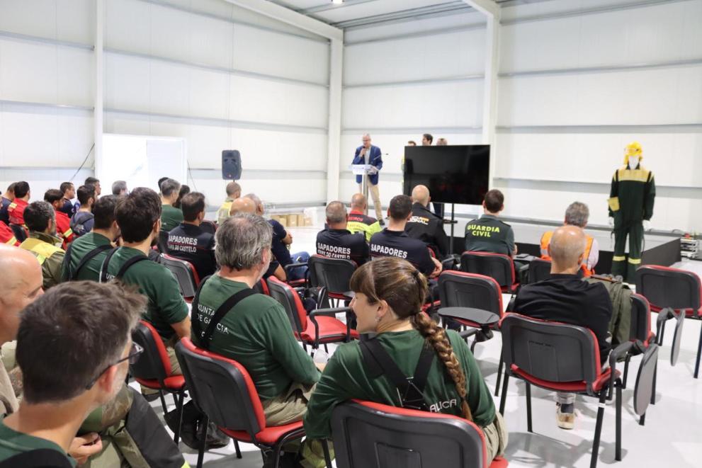 Imaxe 2 de 3 asociada á nova