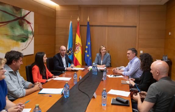 Imaxe da nova:Fabiola García aborda os retos de futuro dos nenos e adolescentes coa plataforma de organizacións de infancia de Galicia
