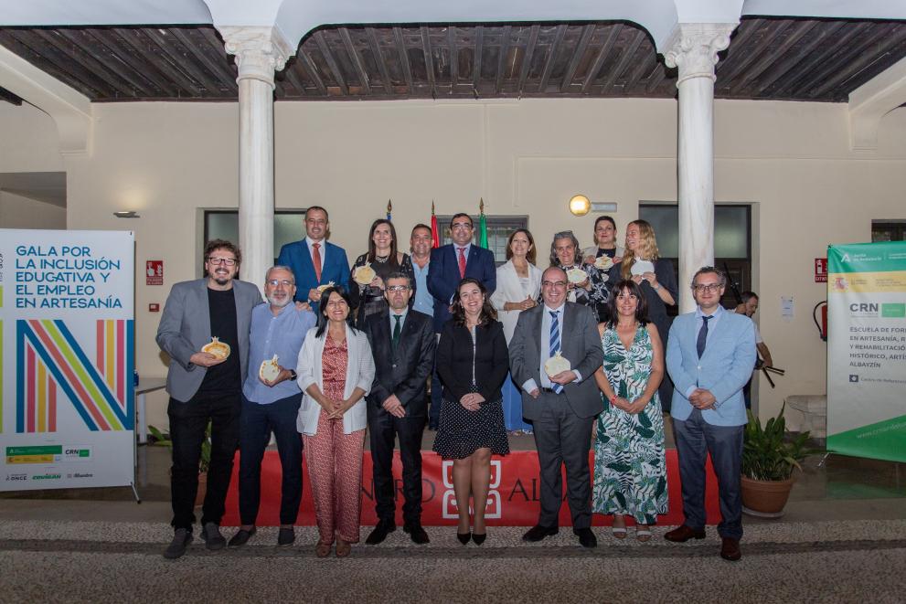 Imaxe 2 de 2 asociada á nova
