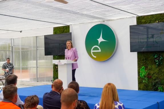 Imaxe da nova:A Xunta destinará tres millóns de euros para a formación dun centenar de persoas a través da formación dual adaptada nos vindeiros ...