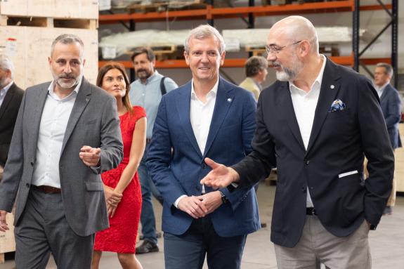 Imagen de la noticia:Rueda sitúa el tejido empresarial gallego como ejemplo de generación de riqueza y respeto ambiental