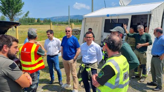 Imagen de la noticia:La Xunta organiza un simulacro de incendio forestal para ensayar el sistema operativo de emergencias en la provincia de Oure...