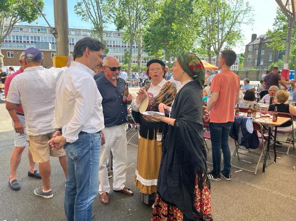 Imaxe da nova:Emigración celebra cos galegos do Reino Unido o Día de Galicia no Instituto Cañada Blanch