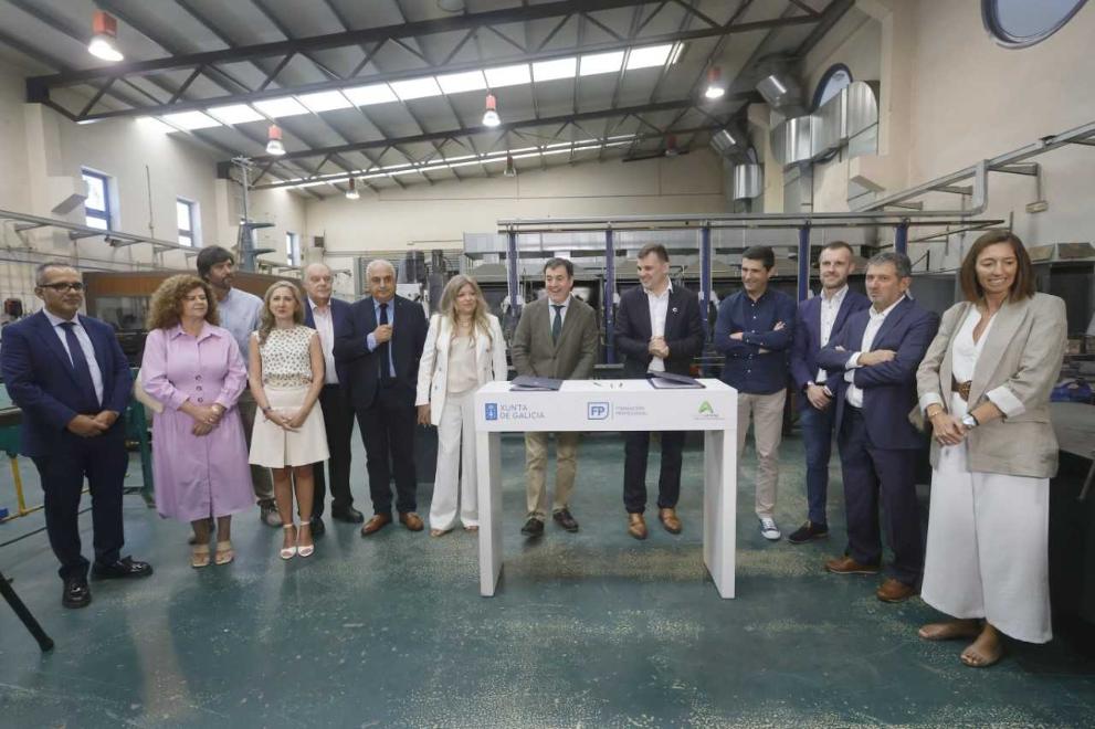 Imaxe 1 de 2 asociada á nova