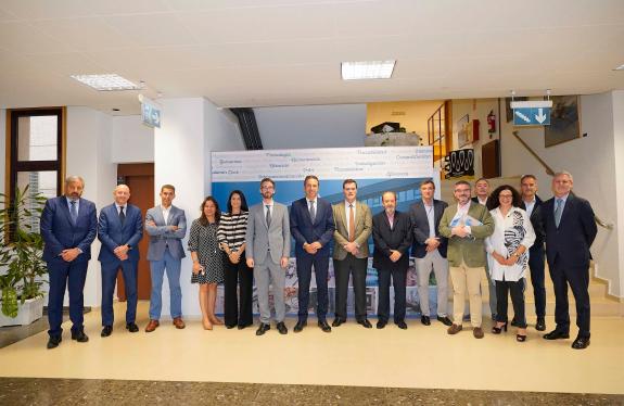 Imaxe da nova:A Xunta pon a Anfaco-Cecopesca como exemplo da aposta constante da cadea mar-industria galega pola innovación e a promoción dos pro...