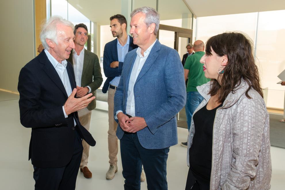 Imaxe 8 de 9 asociada á nova