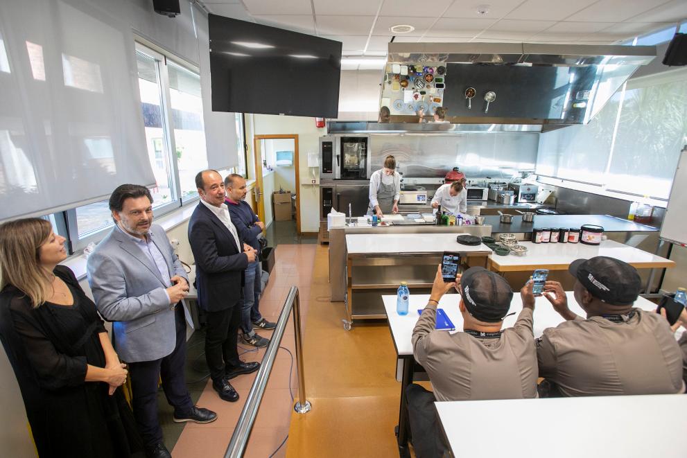 Imaxe 2 de 2 asociada á nova