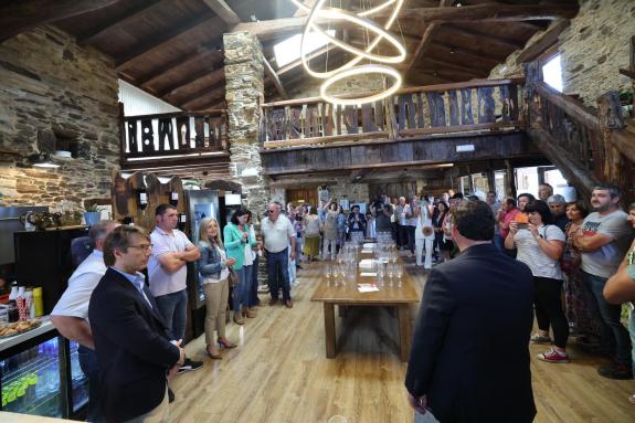 Imaxe da nova:A Xunta destaca que a Indicación Xeográfica Protexida de viños “Terras do Navia” mellora e ampara a calidade e personalidade deste ...