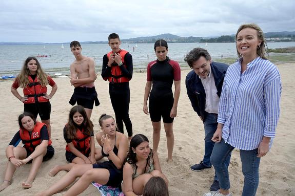 Imagen de la noticia:Fabiola García anima a conectar con Galicia los jóvenes gallegos en la diáspora que participan en el campamento de verano de...