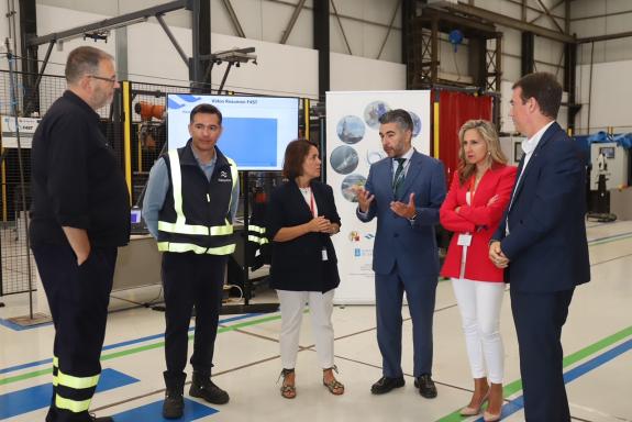 Imagen de la noticia:La Xunta apoya a Navantia en el avance hacia el astillero 4.0