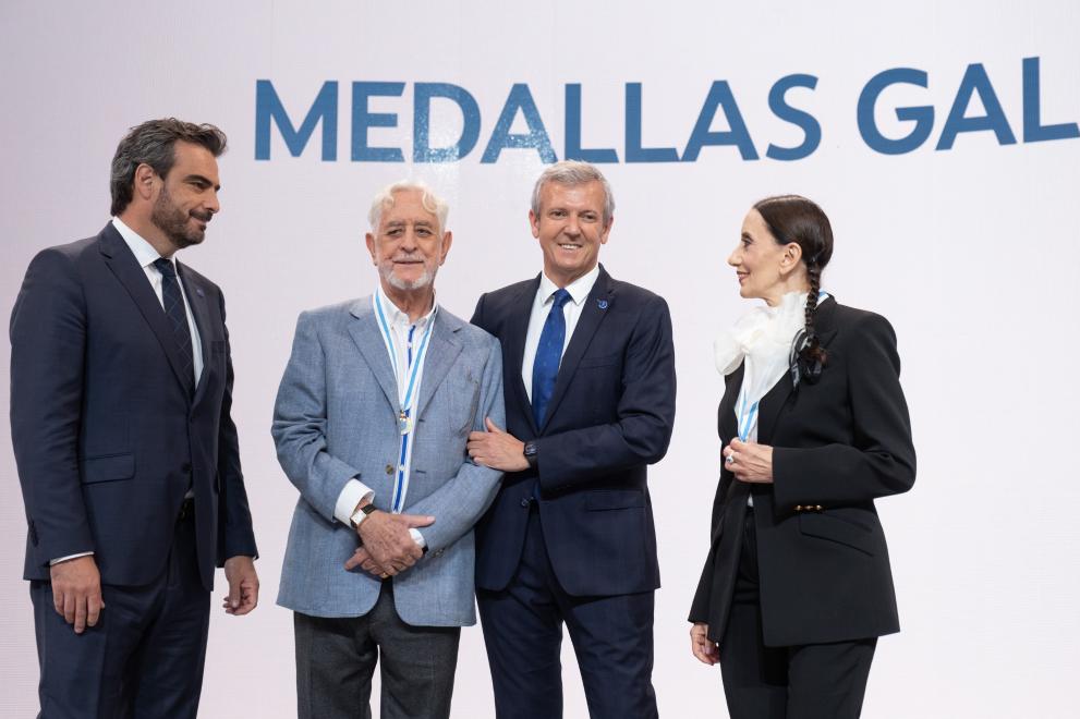 Imaxe 2 de 19 asociada á nova