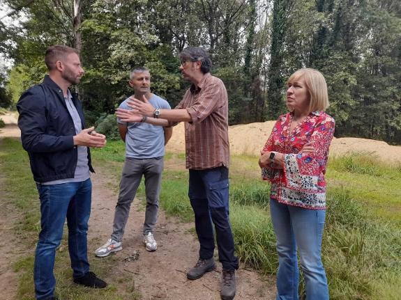 Imaxe da nova:Trenor supervisa as obras de mellora do Castro da Croela en Trazo