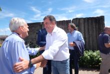 Román Rodríguez participa en Poio no acto institucional do día da Galiza Mártir