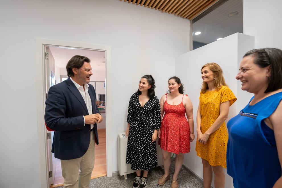 Imaxe 1 de 2 asociada á nova