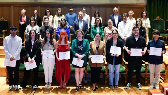 Imagen de la noticia:La Xunta pone en valor la aplicación socioeconómica del conocimiento surgido en la universidad en la entrega de premios del ...